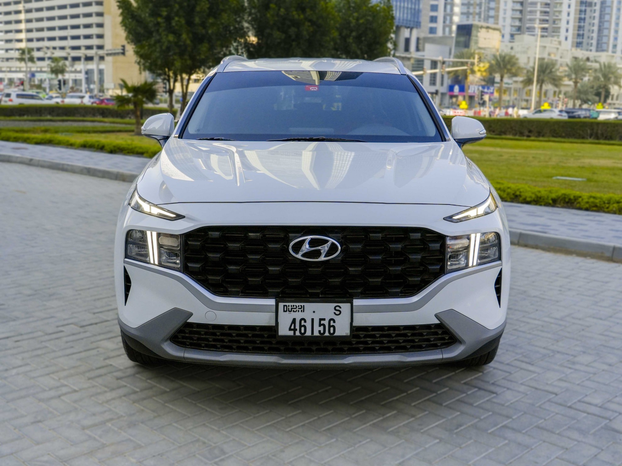 https://www.quickdrive.ae/uploads/2023/02/01/Hyundai Santa Fe 2023 (2).jpg